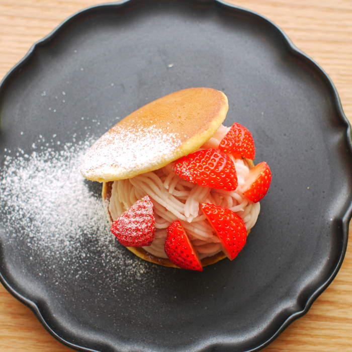 季節の生どら焼きプレート（苺どら)